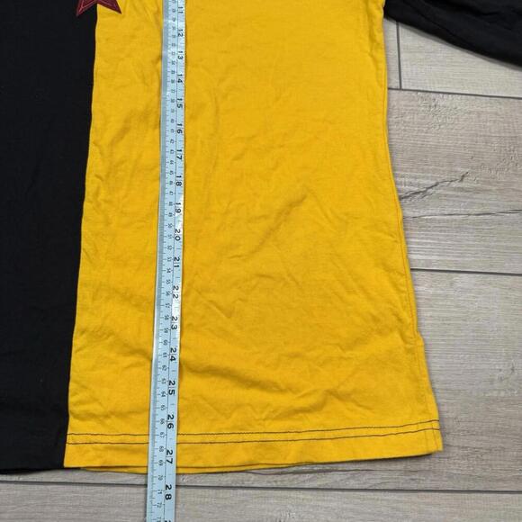 Harry Potter Triwizard Tournament t-shirt LS Mitchell Hogwarts Crest Sz XL Wmns - Picture 7 of 11